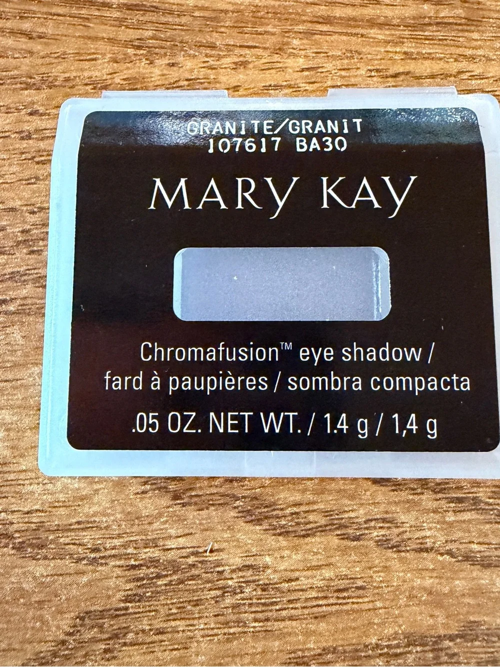 Mary Kay Chromafusion Eyeshadow in Granite Gray